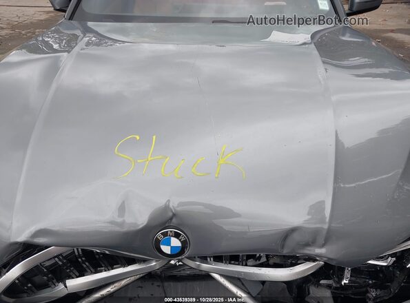 3MW89CW0XS8F15949 2025 BMW 7 SERIES Gray Rear view