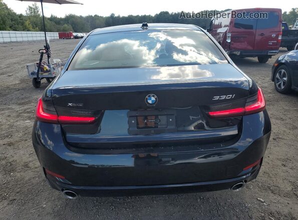 3MW89FF02R8E20989 2024 BMW 3 SERIES Black Rear view
