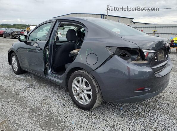 3MYDLBYV0JY302871 2018 TOYOTA YARIS Charcoal 