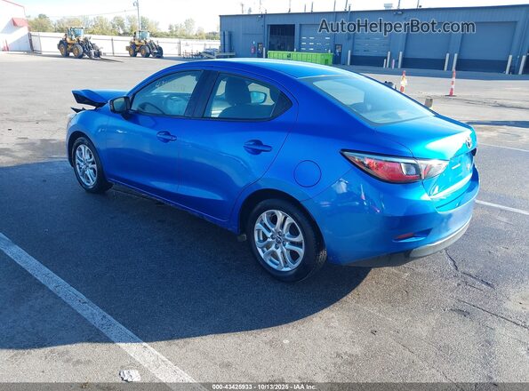 3MYDLBYV3JY313816 2018 TOYOTA YARIS IA Синий 