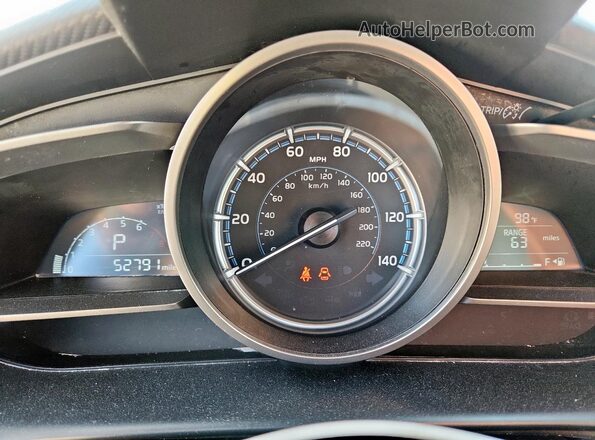 3MYDLBYV3KY513872 2019 TOYOTA YARIS Красный Вид щитка приборов