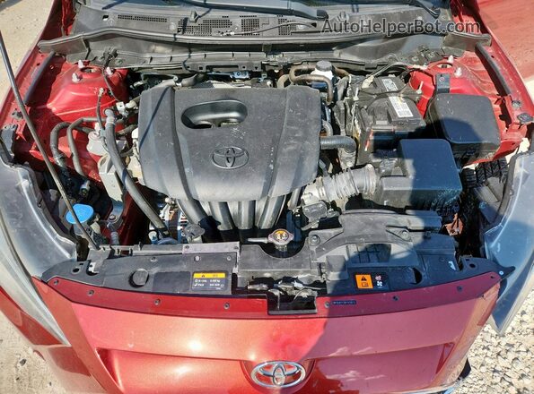 3MYDLBYV3KY513872 2019 TOYOTA YARIS Красный Вид задней части салона