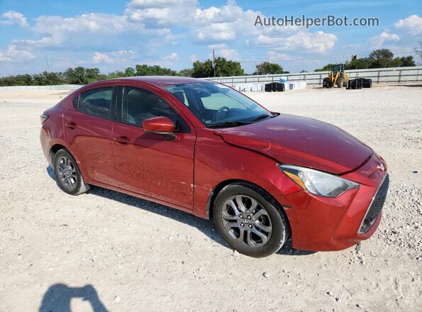 3MYDLBYV3KY513872 2019 TOYOTA YARIS Красный Передняя правая четверть