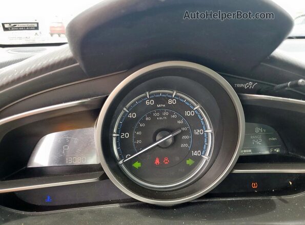3MYDLBYV3LY701616 2020 TOYOTA YARIS Black Instrument cluster view