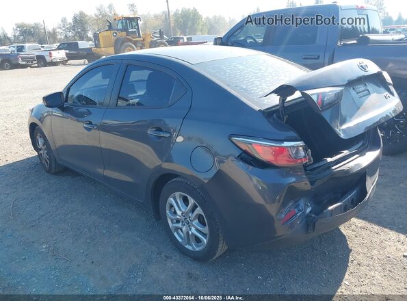 3MYDLBYV4JY312724 2018 TOYOTA YARIS IA Gray Задня ліва чверть