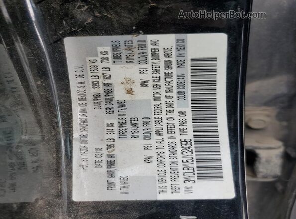 3MYDLBYV5JY324395 2018 TOYOTA YARIS Black 
