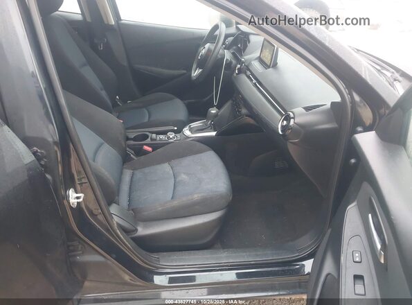 3MYDLBYV6HY181502 2017 TOYOTA YARIS IA Black 