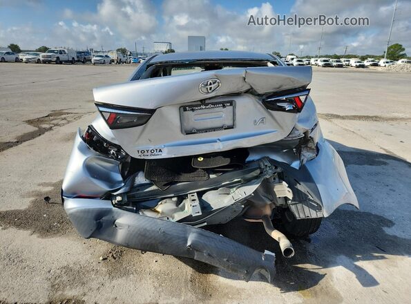 3MYDLBYV8JY302469 2018 TOYOTA YARIS Серебряный 