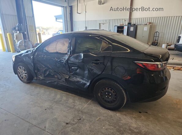 3MYDLBZV2GY113341 2016 TOYOTA SCION Black Rear left