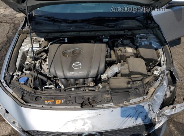 3MZBPACL5LM115479 2020 MAZDA 3 Silver Вид задньої частини салону