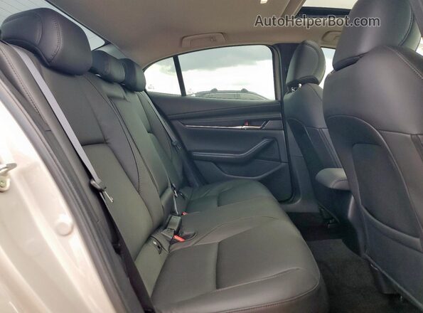 3MZBPACM8SM450419 2025 MAZDA 3 Beige Rear seats view