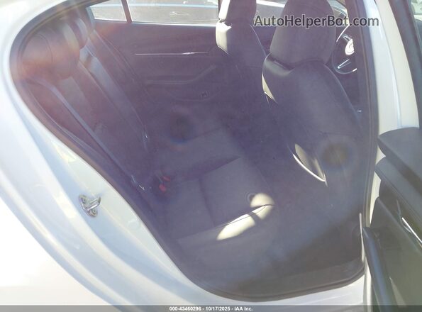 3MZBPBEY9PM361813 2023 MAZDA 3 White VIN կոդի պիտակի տեսք