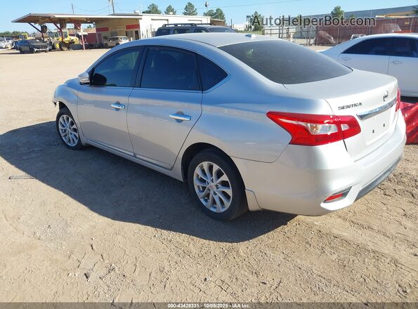 3N1AB7AP2JY256718 2018 NISSAN SENTRA Silver Задня ліва чверть