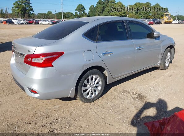 3N1AB7AP2JY256718 2018 NISSAN SENTRA Silver Задня права чверть