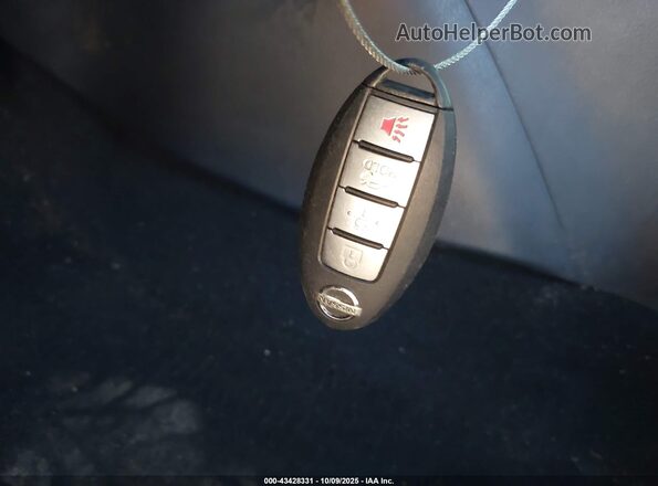 3N1AB7AP2JY256718 2018 NISSAN SENTRA Silver Вид панелі приладів
