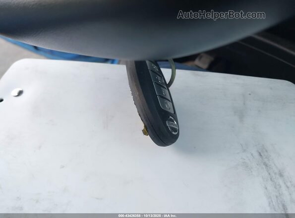 3N1AB8CV5LY238587 2020 NISSAN SENTRA Blue Dashboard view