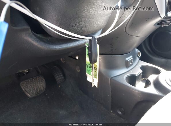 3N1CE2CPXHL361465 2017 NISSAN VERSA NOTE Gray Vista del salpicadero