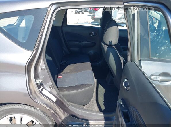 3N1CE2CPXHL361465 2017 NISSAN VERSA NOTE Gray Vista de la etiqueta del VIN