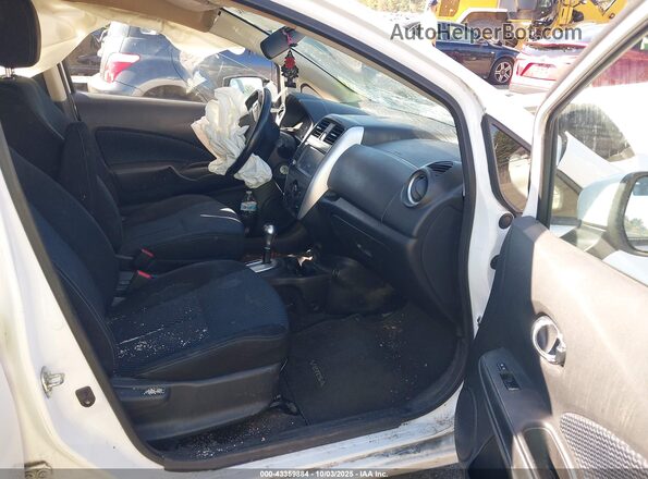 3N1CE2CPXKL355124 2019 NISSAN VERSA NOTE White Вид салону спереду