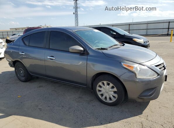 3N1CN7AP8JL812477 2018 NISSAN VERSA Gray 