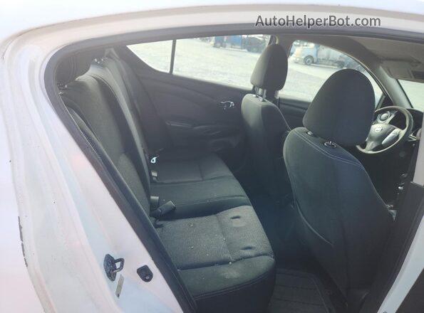 3N1CN7AP9GL877136 2016 NISSAN VERSA White Widok tylnych siedzeń
