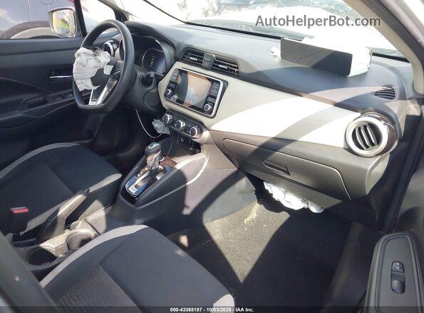 3N1CN8EV2LL892800 2020 NISSAN VERSA Silver Front interior view