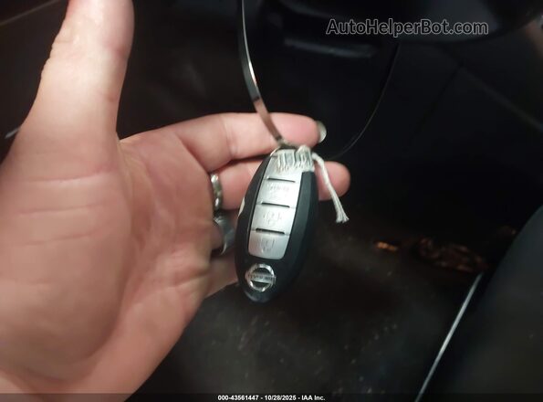 3N1CN8EV2LL895535 2020 NISSAN VERSA Черный Вид панели приборов