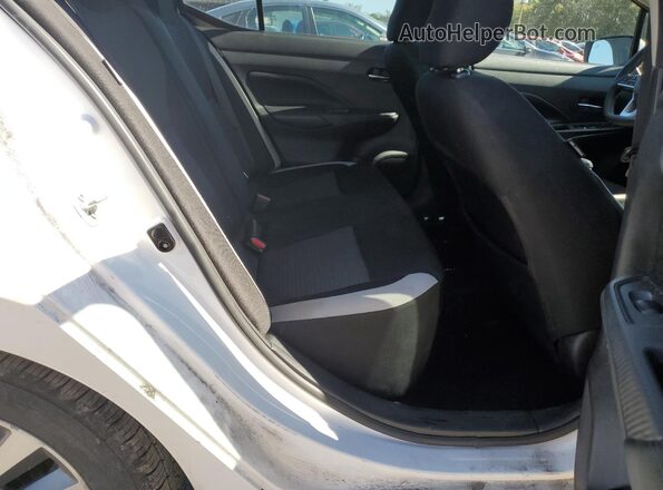 3N1CN8EV3LL832735 2020 NISSAN VERSA White Vista de los asientos traseros