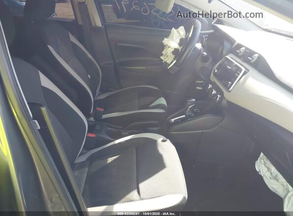 3N1CN8EV4LL843808 2020 NISSAN VERSA Gray Вид салону спереду