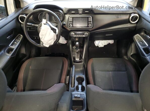 3N1CN8FV5LL895575 2020 NISSAN VERSA Orange Vista del salpicadero