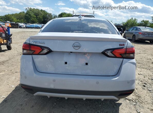 3N1CN8FV8PL828684 2023 NISSAN VERSA Silver Widok z tyłu