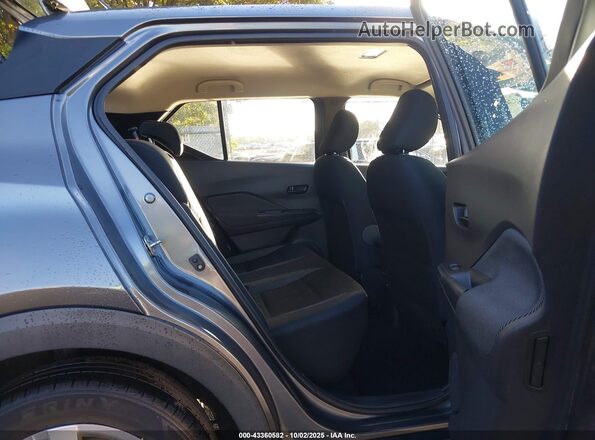 3N1CP5BV0LL528663 2020 NISSAN KICKS Gray Widok naklejki z numerem VIN