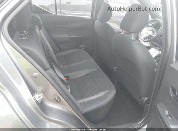 3N1CP5BV2LL518099 2020 NISSAN KICKS Gray Вид наклейки з VIN-кодом