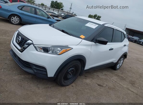3N1CP5BV5LL532207 2020 NISSAN KICKS Белый Передняя левая четверть