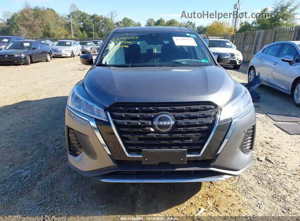 3N1CP5BV5RL577320 2024 NISSAN KICKS Gray Widok wnętrza z tyłu