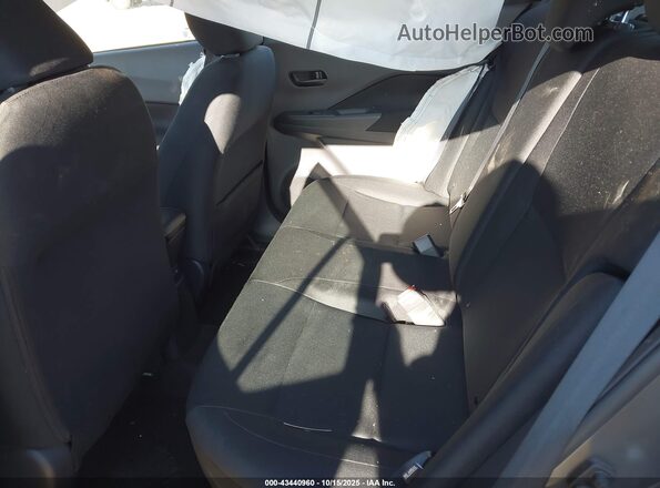 3N1CP5BV5RL577320 2024 NISSAN KICKS Gray Widok naklejki z numerem VIN