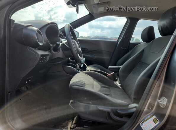 3N1CP5BV7LL525209 2020 NISSAN KICKS Серый Вид салона спереди