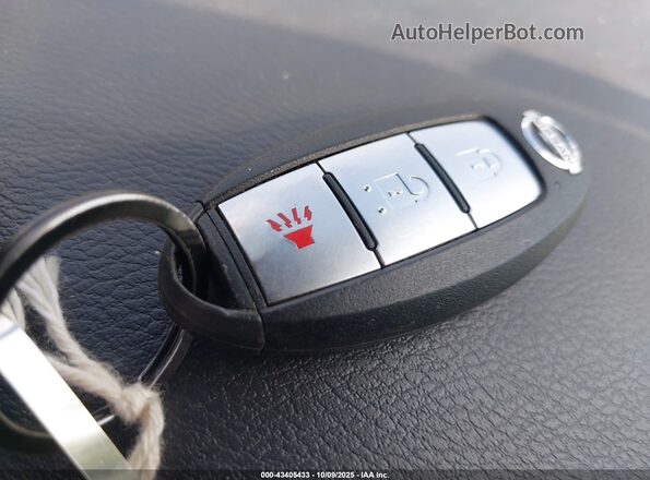 3N1CP5BV8LL497033 2020 NISSAN KICKS White Вид панелі приладів
