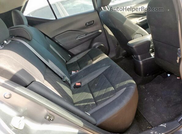 3N1CP5BV8LL509942 2020 NISSAN KICKS Gray Widok tylnych siedzeń