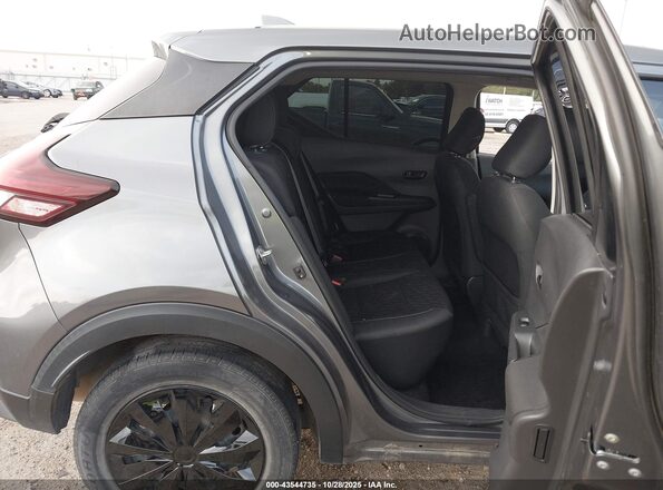3N1CP5BV8ML532204 2021 NISSAN KICKS Gray 