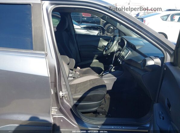 3N1CP5BV9LL508699 2020 NISSAN KICKS Серый Вид салона спереди