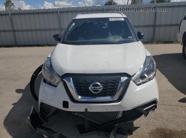 3N1CP5CU0JL508996 2018 NISSAN KICKS Белый Вид спереди