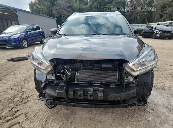 3N1CP5CU3JL537666 2018 NISSAN KICKS Gray 