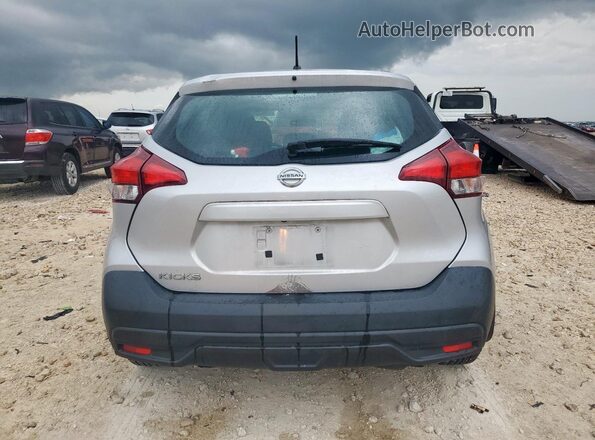 3N1CP5CU4JL523016 2018 NISSAN KICKS Silver 