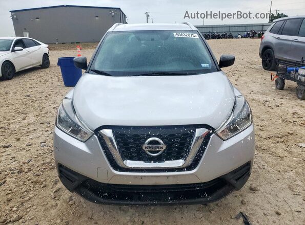 3N1CP5CU4JL523016 2018 NISSAN KICKS Silver 