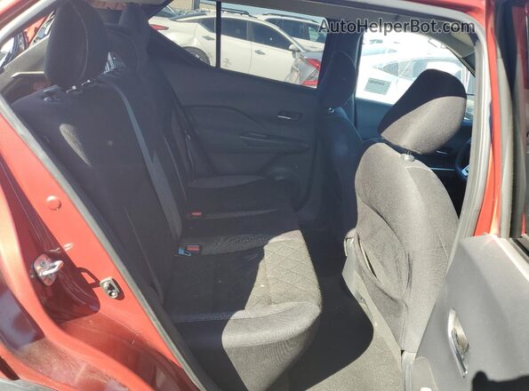 3N1CP5CU6JL544627 2018 NISSAN KICKS Red 