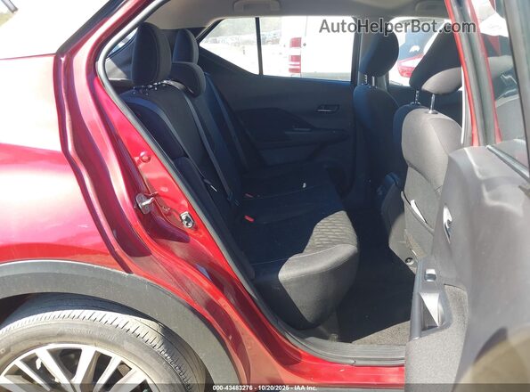 3N1CP5CV0NL492023 2022 NISSAN KICKS Red Vista de la etiqueta del VIN