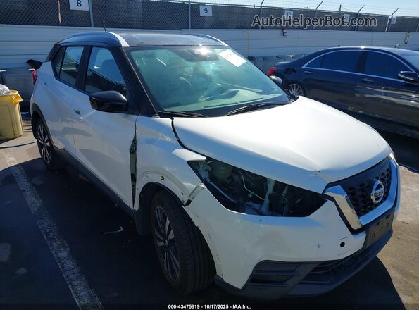 3N1CP5CV1LL522529 2020 NISSAN KICKS Белый Вид спереди