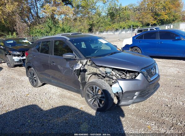 3N1CP5CV1LL534051 2020 NISSAN KICKS Silver Rear interior view