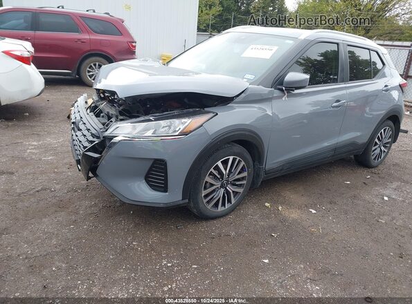 3N1CP5CV1RL482705 2024 NISSAN KICKS Серый Передняя левая четверть